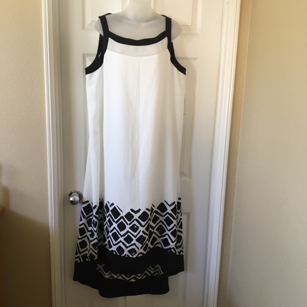⭐️ DKNYC dress. XL